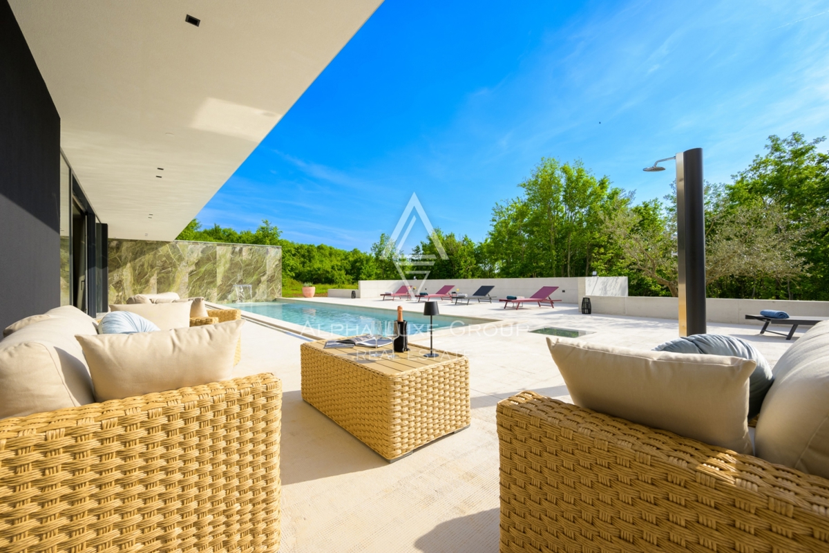 Istra, Grožnjan: Razkošna vila z bazenom