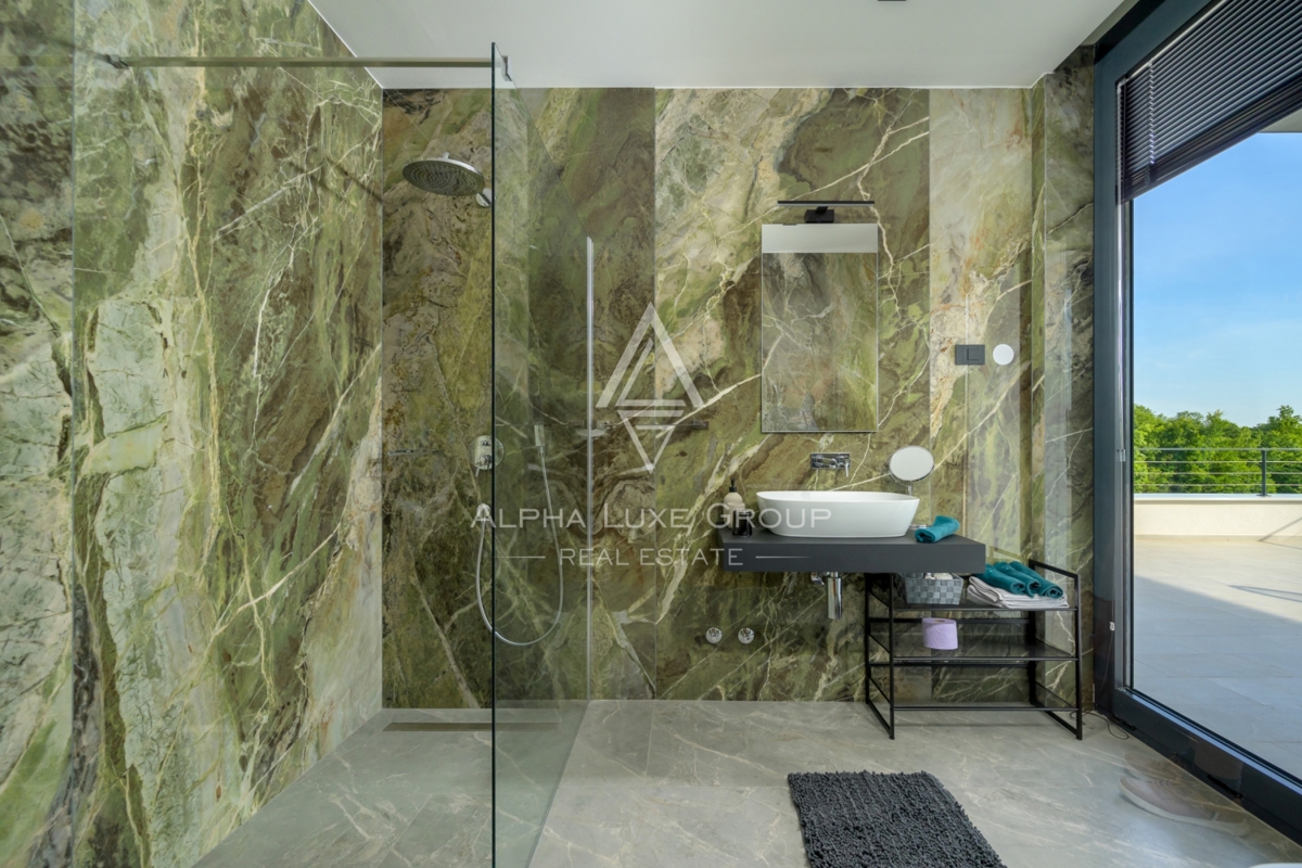 Istra, Grožnjan: Razkošna vila z bazenom