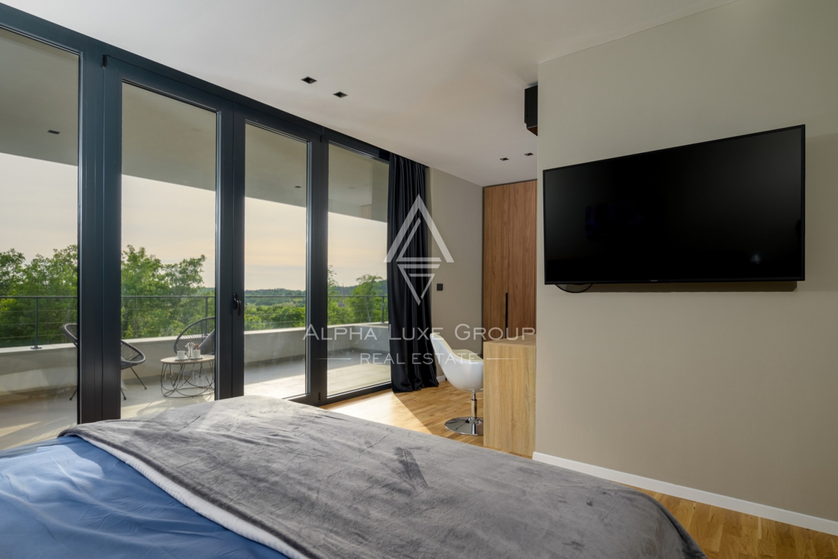 Istra, Grožnjan: Razkošna vila z bazenom