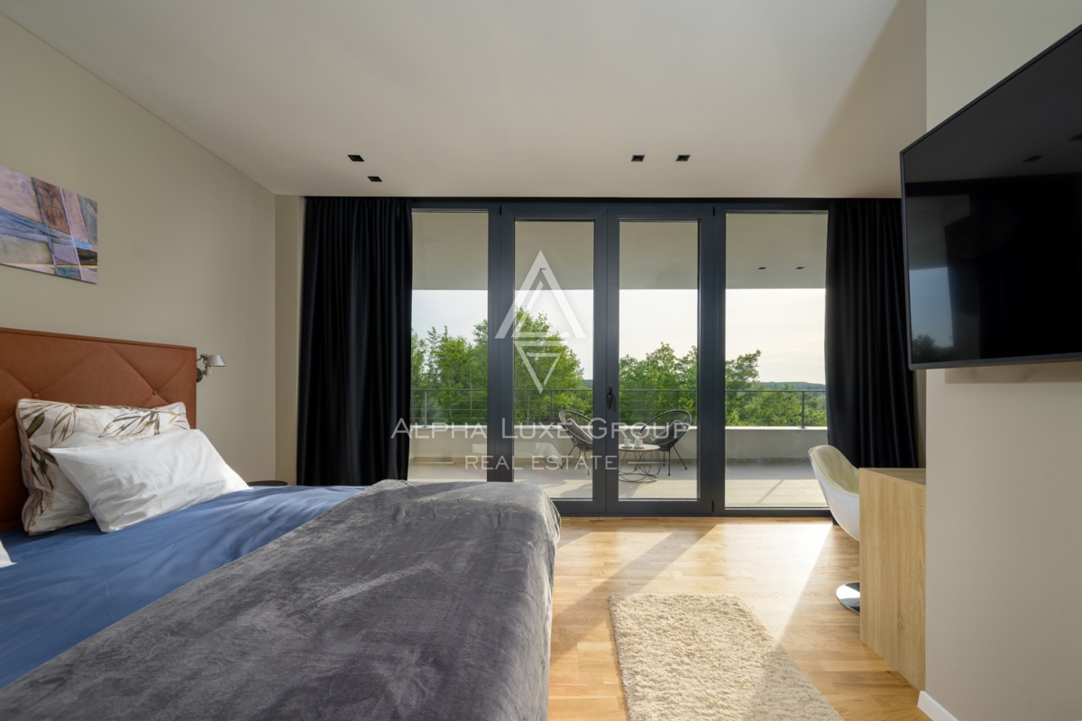 Istra, Grožnjan: Razkošna vila z bazenom