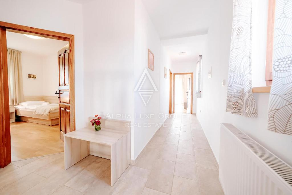 Istra, Višnjan: Čarobna rustikalna hiša z bazenom