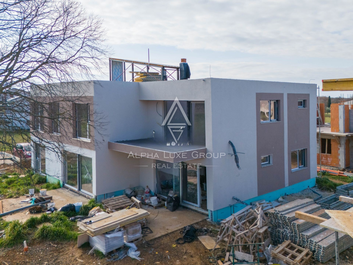 Istra, Poreč – moderen apartma s strešno teraso