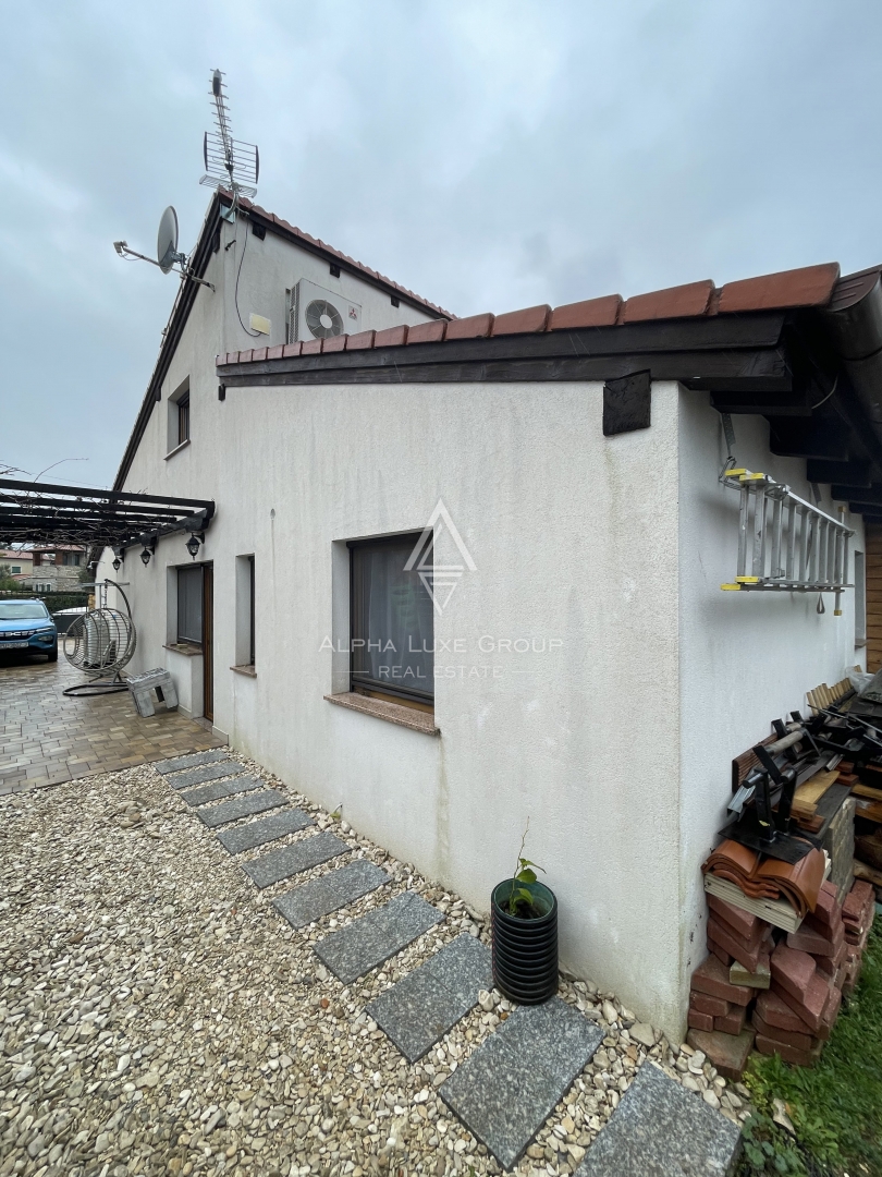 Istra, Poreč: Energijsko ucinkovita hisa z galerijo