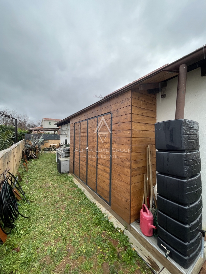 Istra, Poreč: Energijsko ucinkovita hisa z galerijo