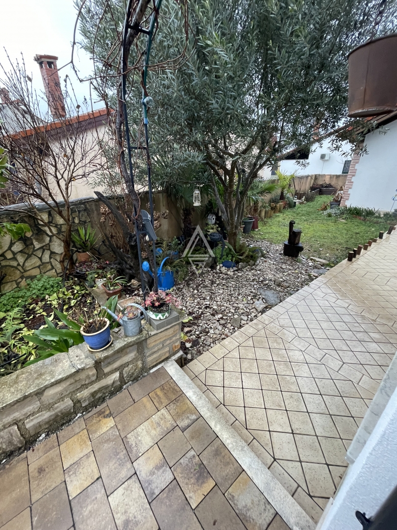 Istra, Poreč: Energijsko ucinkovita hisa z galerijo