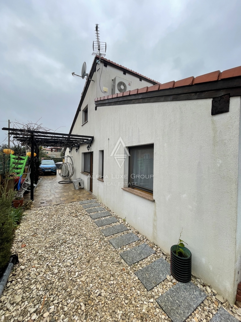 Istra, Poreč: Energijsko ucinkovita hisa z galerijo