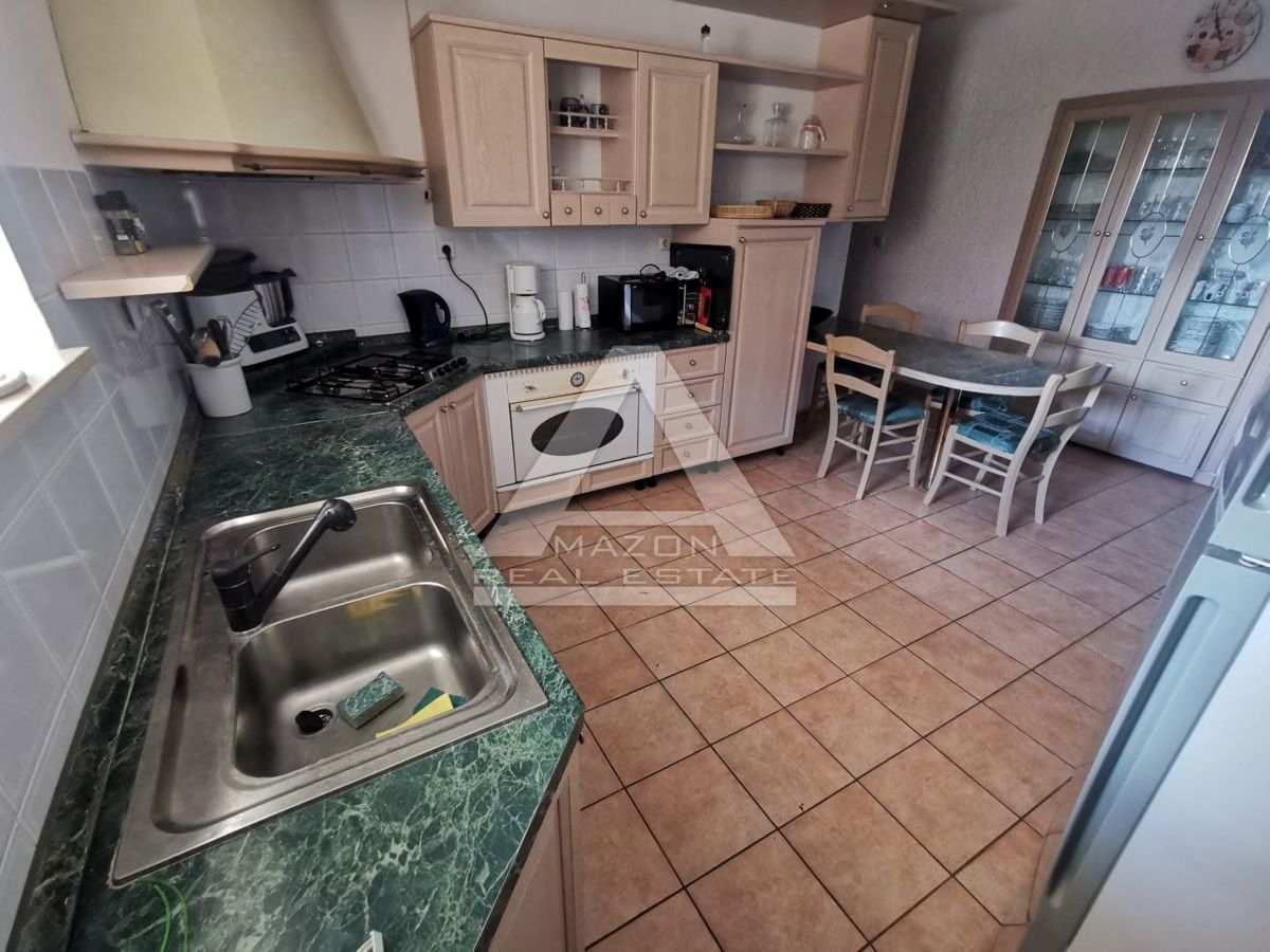 Hiša Poreč, 330m2
