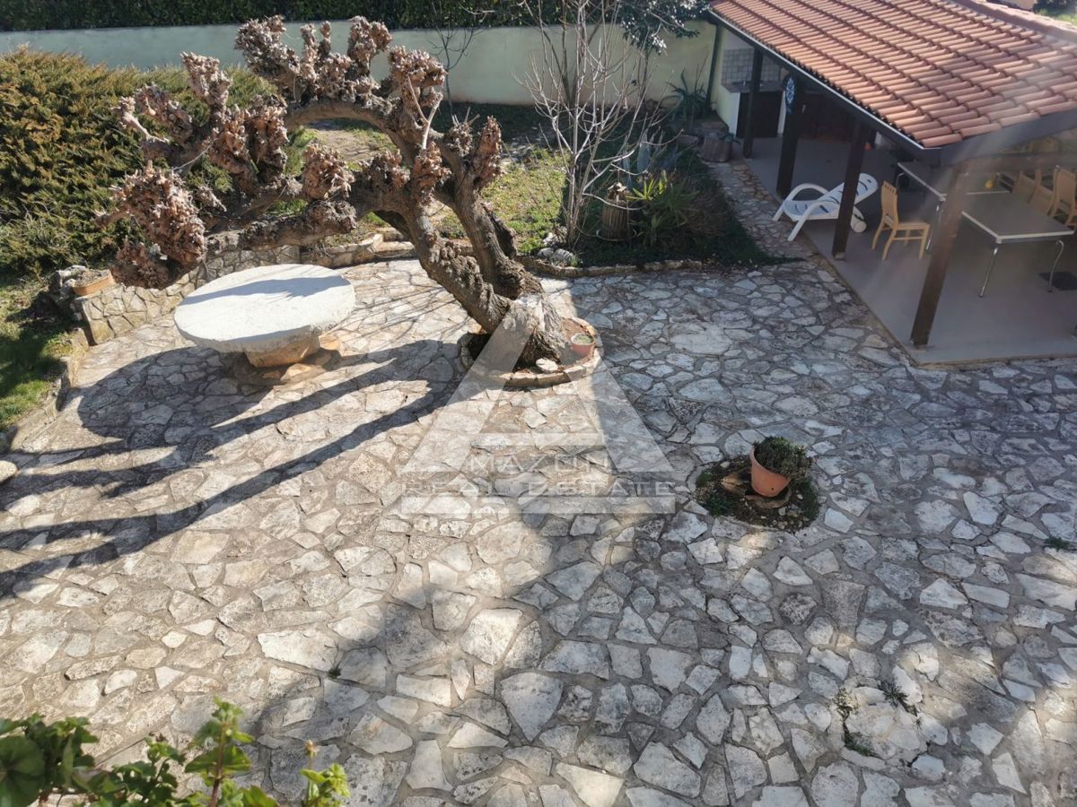 Hiša Poreč, 330m2