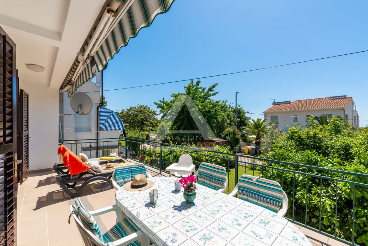 Poreč - prodamo hišo, odlična lokacija