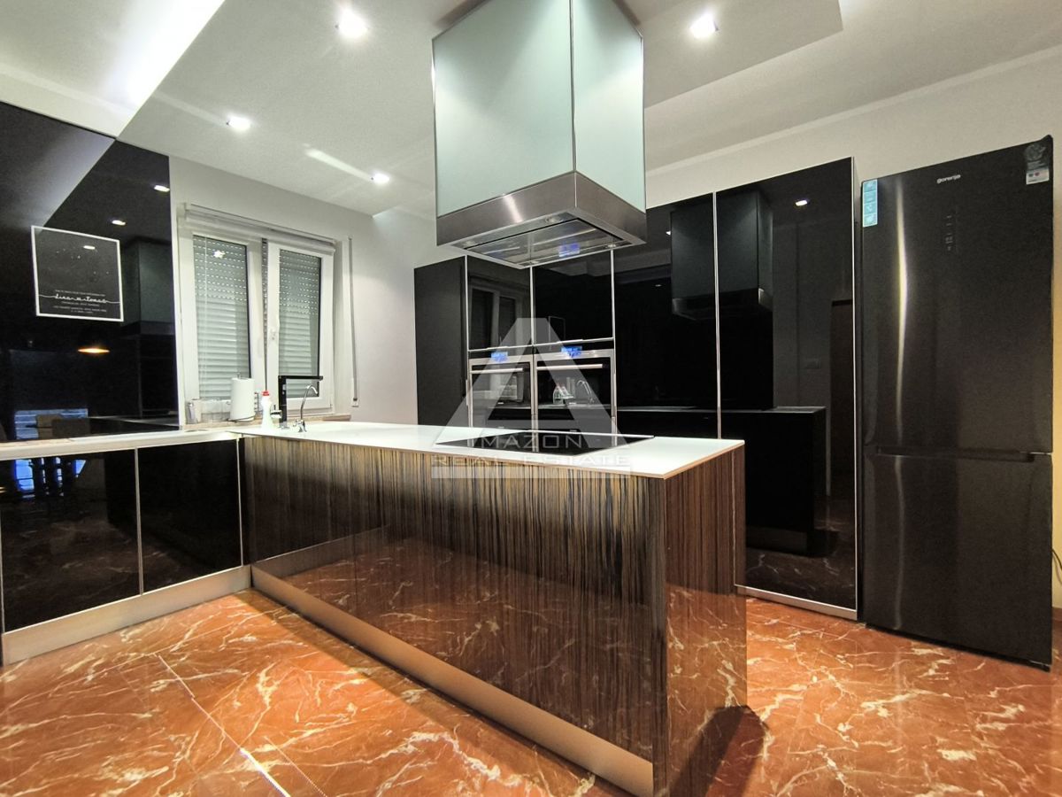 Apartmaj Monterol, Umag, 84m2