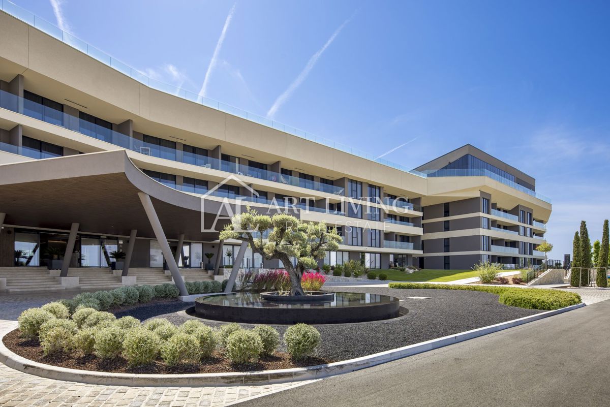 Istra, Umag, Crveni Vrh - Čudovito luksuzno enosobno stanovanje v ekskluzivnem letovišču