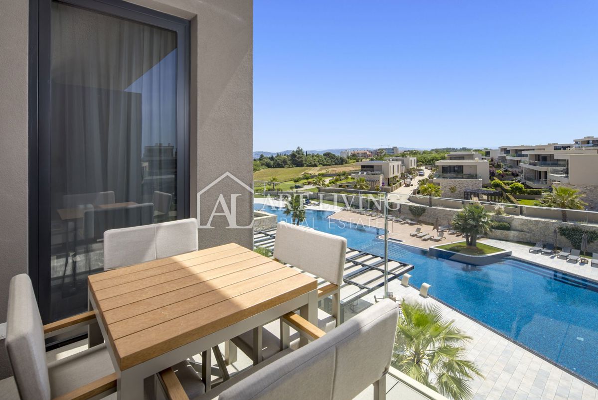 Istra, Umag, Crveni Vrh - Čudovito luksuzno enosobno stanovanje v ekskluzivnem letovišču