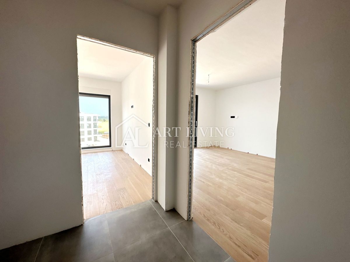 Istra, Umag - moderno dvosobno stanovanje v 3. nadstropju - PRILOŽNOST