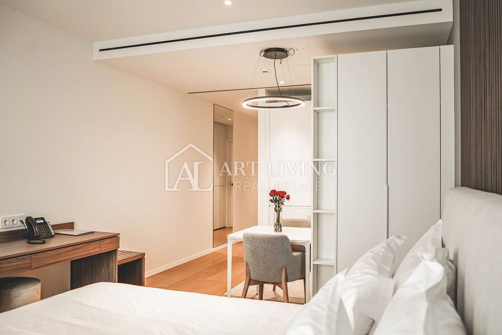 Istra, Umag, Crveni Vrh – Ekskluziven Studio Apartma v Čudovitem Resortu