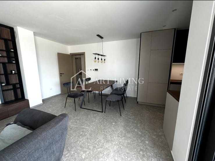 Poreč, okolica – Luksuzno stanovanje 93,32 m² z lastnim bazenom