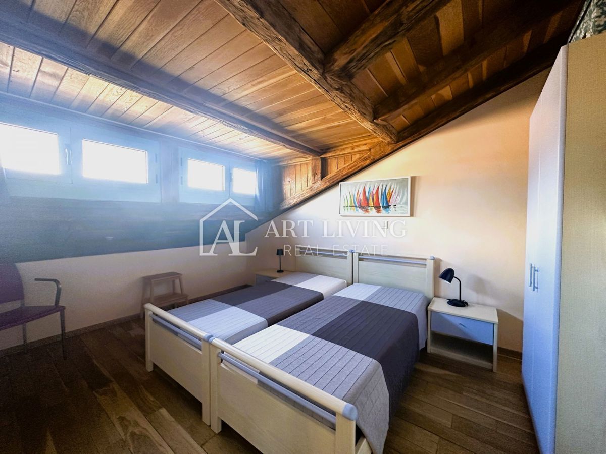 Poreč, okolica – očarljivo dvosobno stanovanje z uporabo bazena in teniškega igrišča