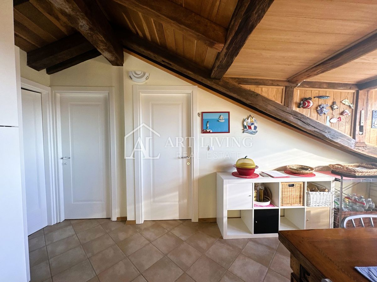 Poreč, okolica – očarljivo dvosobno stanovanje z uporabo bazena in teniškega igrišča