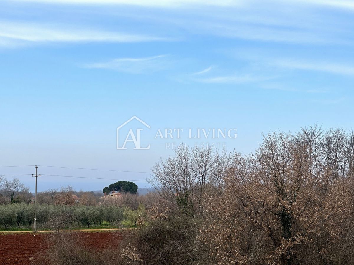 Poreč, okolica - PRILOŽNOST, atraktivno dvosobno stanovanje v prvem nadstropju