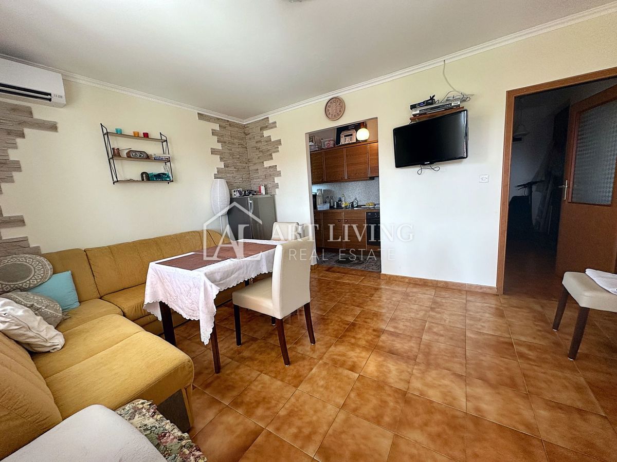 Umag, okolica - Očarljivo stanovanje 41 m², pogled na morje, 100 m od plaže