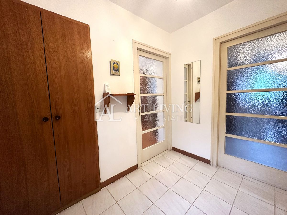 Buje, očarljivo dvosobno stanovanje, 61 m2, odlična lokacija