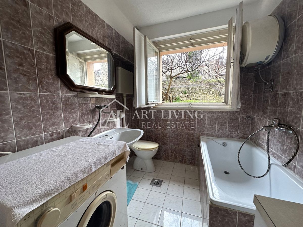 Buje, očarljivo dvosobno stanovanje, 61 m2, odlična lokacija