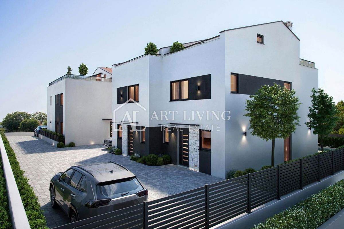 Poreč - atraktivna vrstna hiša z bazenom na TOP lokaciji - NOVOGRADNJA!