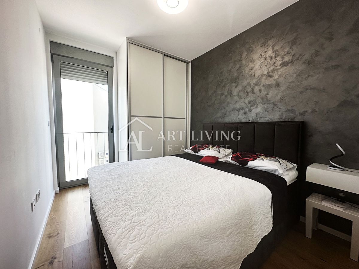 Umag, okolica – Luksuzno stanovanje z galerijo, 72 m², pogled na morje, 300 m od plaže