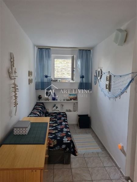 Umag – PRILOŽNOST, prostorno stanovanje 77,19 m² blizu centra mesta