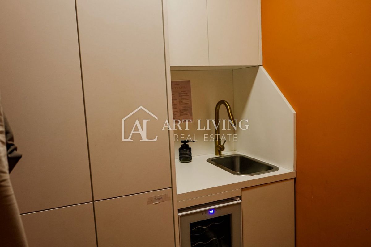 Luksuzno opremljen SPA / Beauty prostor v centru Umaga – Popolnoma opremljen