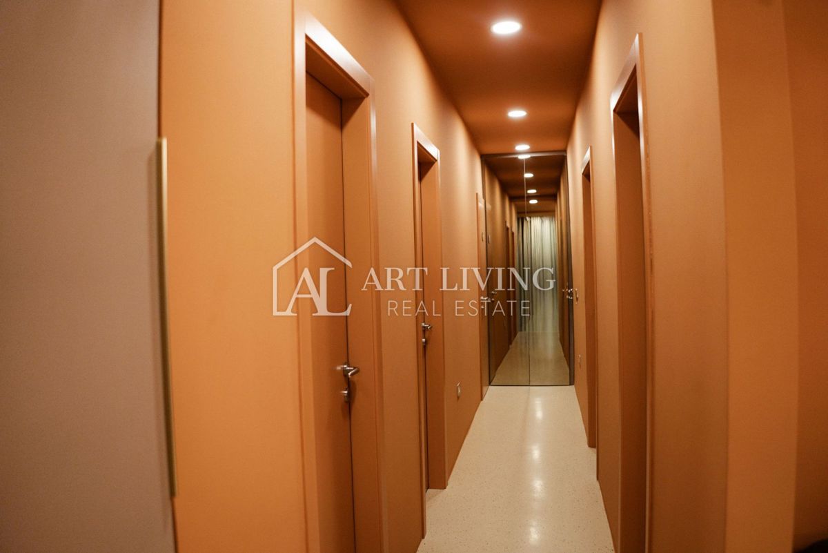 Luksuzno opremljen SPA / Beauty prostor v centru Umaga – Popolnoma opremljen