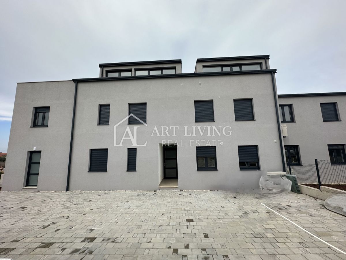 Poreč, okolica - dvoetažno trisobno stanovanje, 86,40 m2, NOVOGRADNJA
