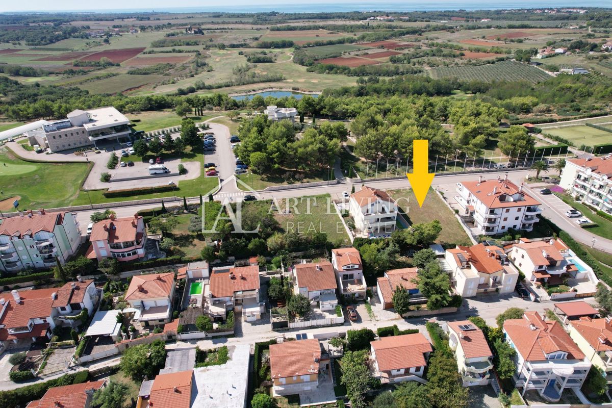 Umag, Crveni Vrh - ekskluzivno gradbeno zemljišče s pogledom na morje - izjemna lokacija
