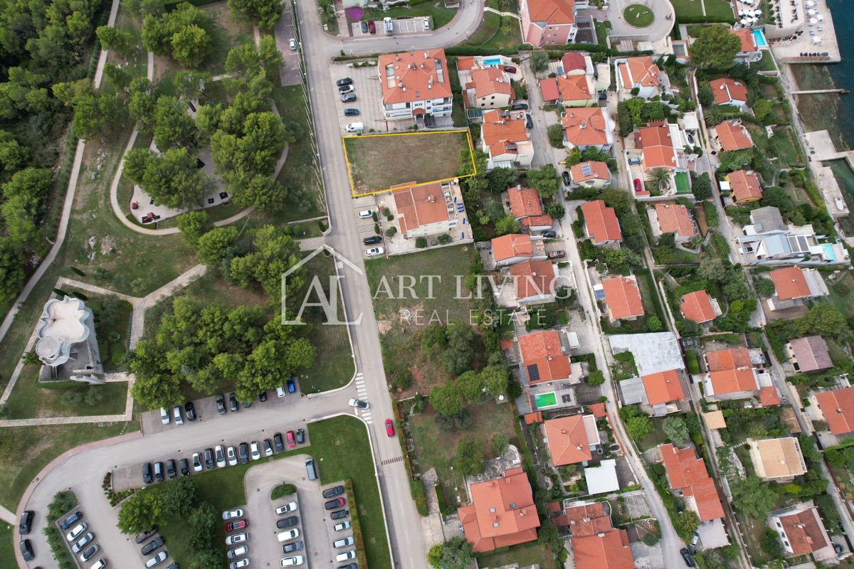 Umag, Crveni Vrh - ekskluzivno gradbeno zemljišče s pogledom na morje - izjemna lokacija