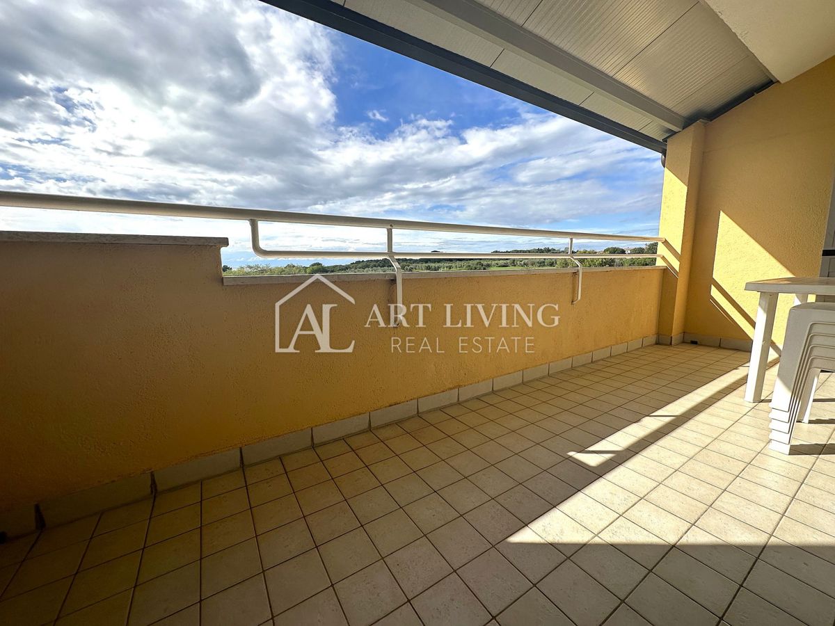 Umag, okolica - EDINSTVENA PRILOŽNOST, dvosobno stanovanje s čudovitim pogledom na morje