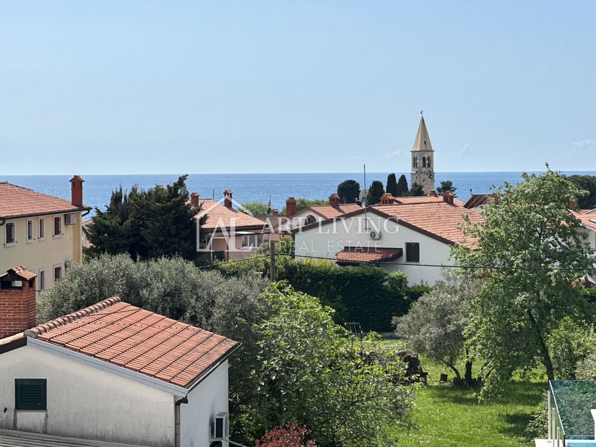 Istra, Umag, okolica - moderno stanovanje v novogradnji s pogledom na morje