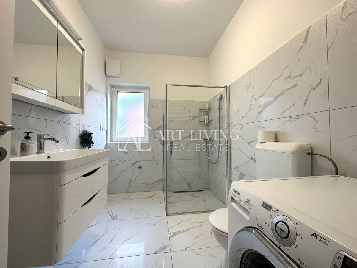 Umag, okolica - očarljivo dvosobno stanovanje na mirni in lepi lokaciji