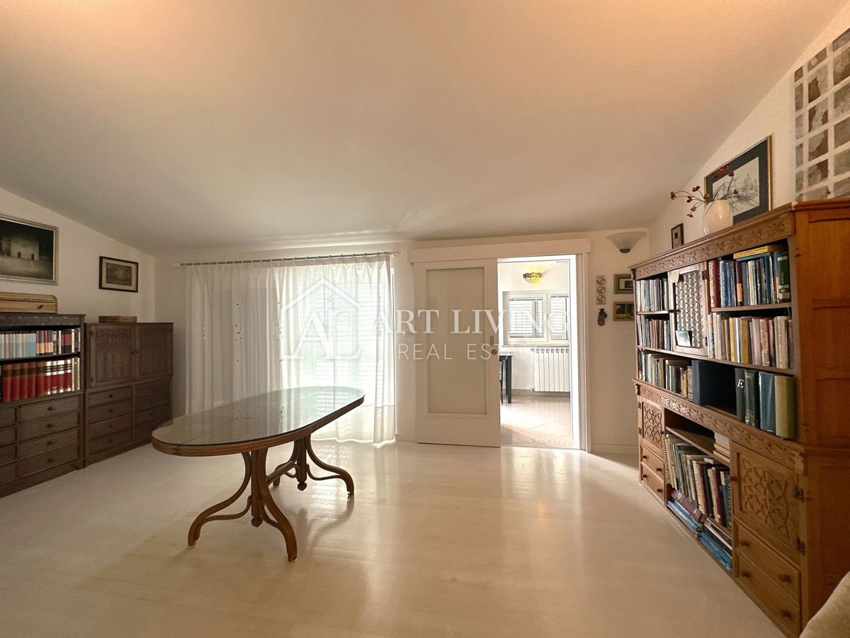 Umag, okolica - očarljivo dvosobno stanovanje na mirni in lepi lokaciji