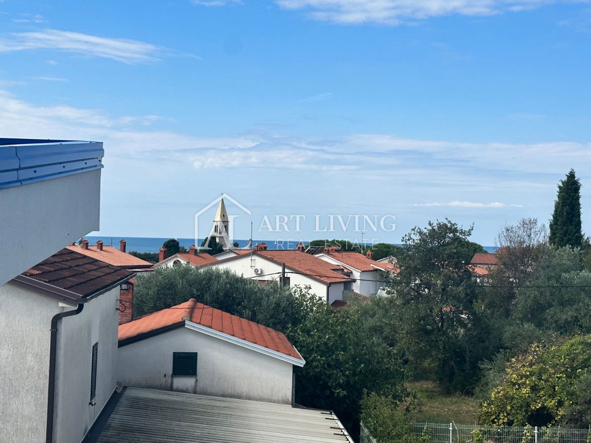 Umag, okolica - PRILOŽNOST, moderno opremljeno stanovanje na TOP lokaciji s pogledom na morje