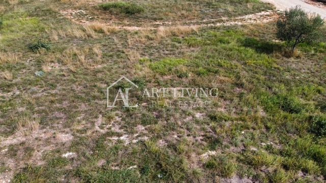 Brtonigla - Umgebung, attraktives Baugrundstück in idyllischer ruhiger Lage