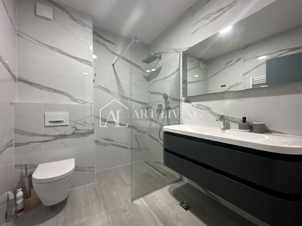 UMAG - luksuzno trisobno stanovanje, 134 m2, TOP lokacija!!!