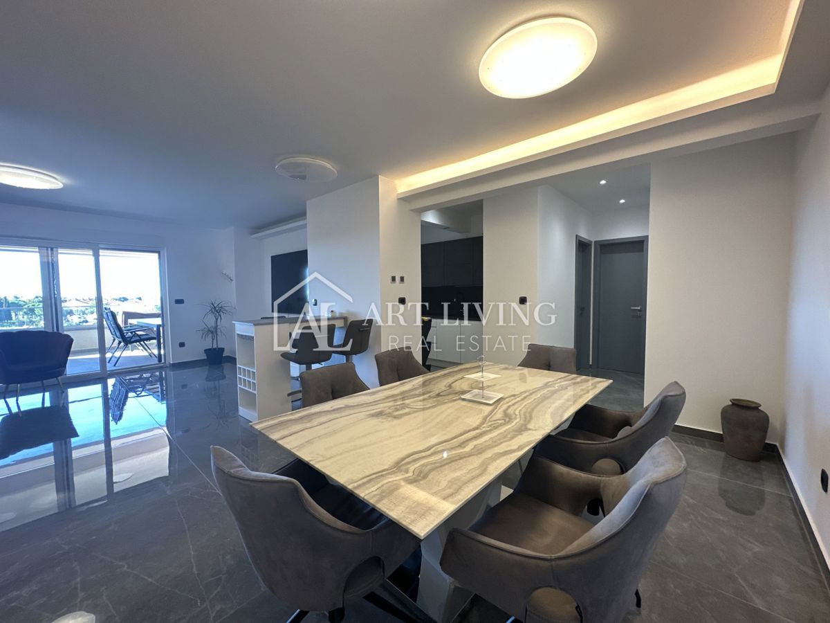 UMAG - luksuzno trisobno stanovanje, 134 m2, TOP lokacija!!!