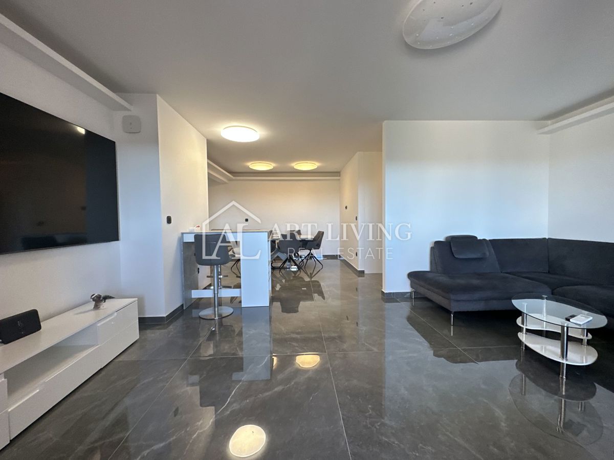 UMAG - luksuzno trisobno stanovanje, 134 m2, TOP lokacija!!!