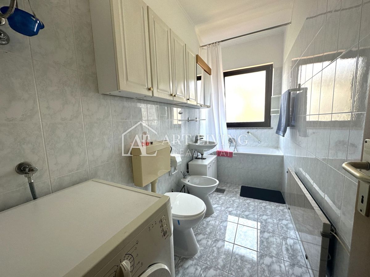 Umag, okolica - Enosobno stanovanje, 500 m od morja - PRILOŽNOST