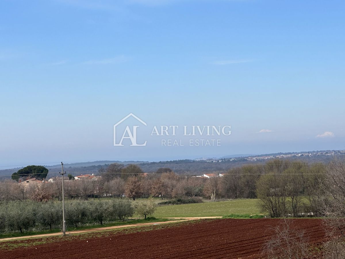Poreč, okolica - dvoetažno trisobno stanovanje z edinstveno strešno teraso