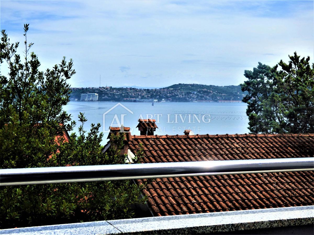 Umag-okolica, Crvei Vrh Hiša 250 m od morja s pogledom na morje