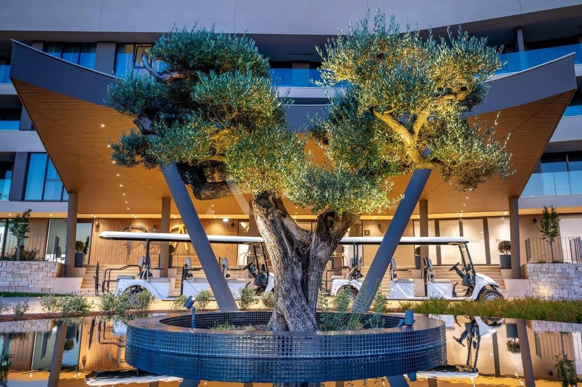 Apartman u prizemlju s pogledom na more, Crveni vrh, Umag