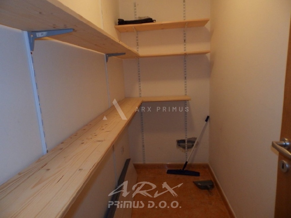 Samostojeća Kuća u okolici Umaga