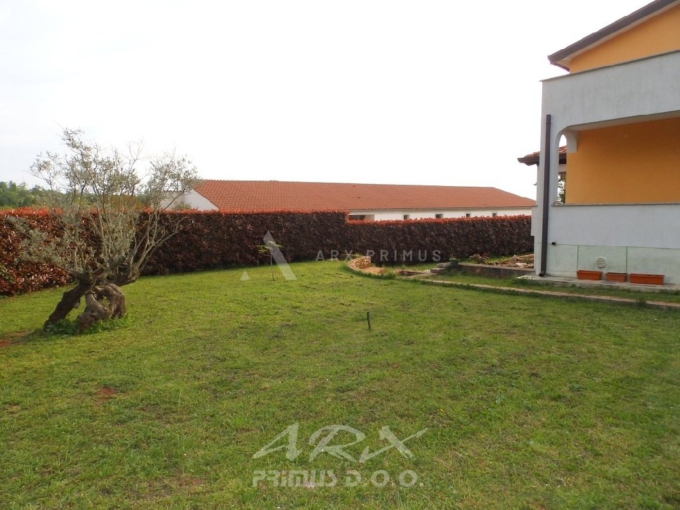 Samostojeća Kuća u okolici Umaga