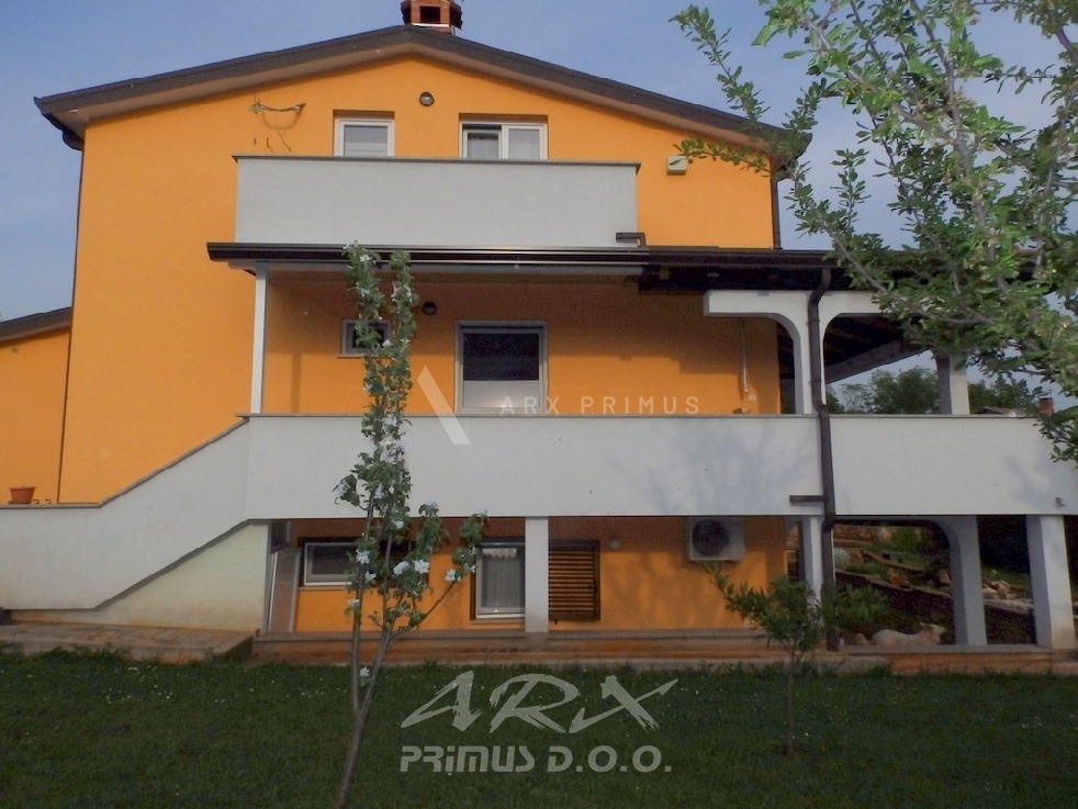 Samostojeća Kuća u okolici Umaga