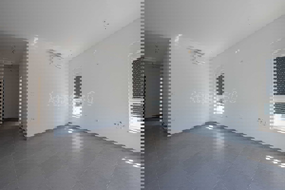 Apartma v 1. nadstropju, dve spalnici, Medulin, Istra